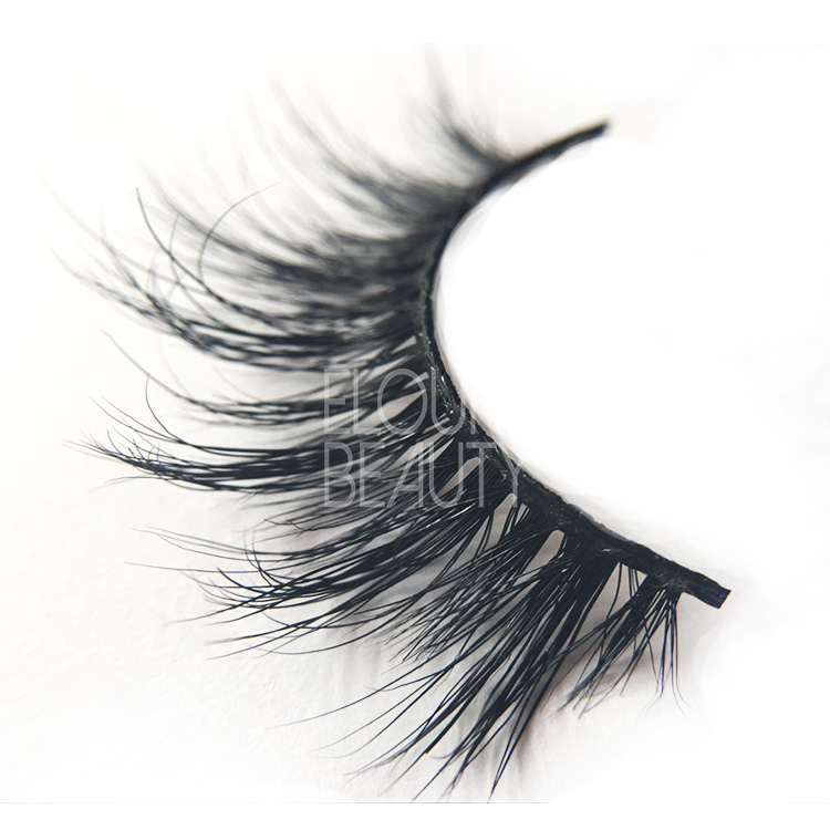 natural mink eyelashes.jpg